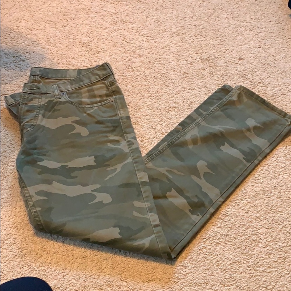 NWT camo hollister jeans